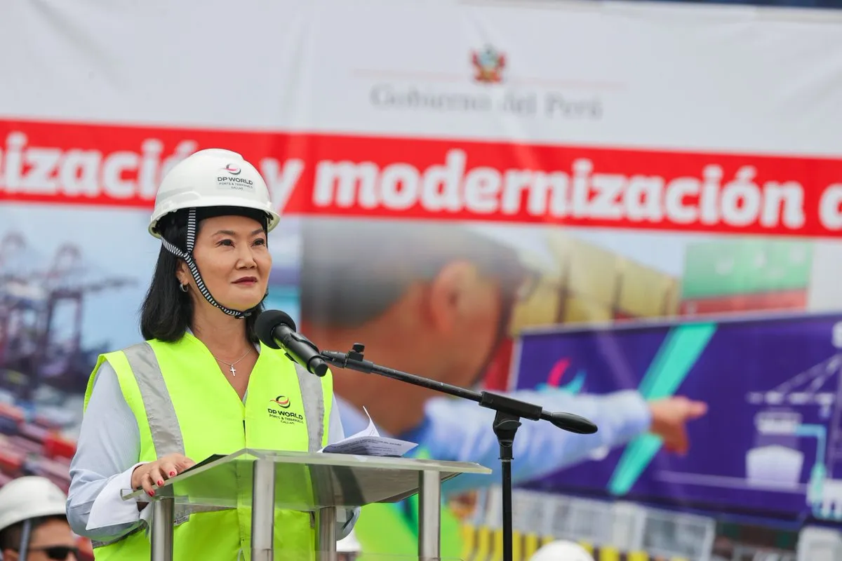 Keiko Fujimori lidera inicio de la marcha blanca del sistema Shore Power en el Muelle Sur del Callao