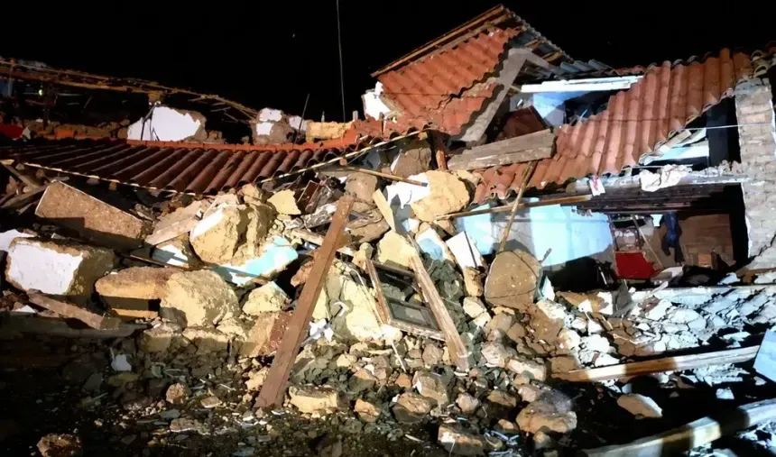 Damnificados en Junín se niegan a dejar zona del desastre por temor a saqueos